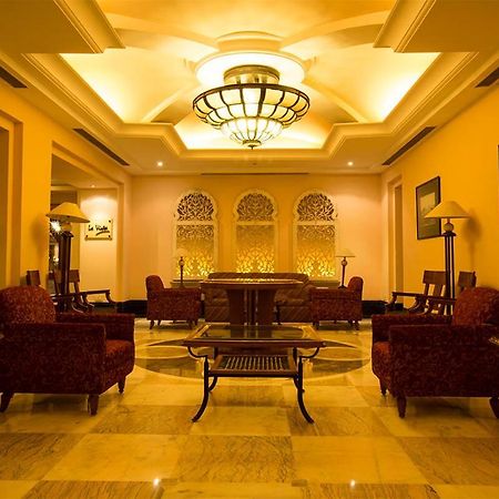 Cama Rajputana Club Resort Mount Abu Exterior photo